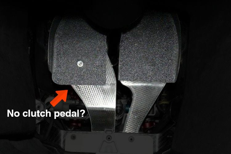 do f1 cars have clutch pedal