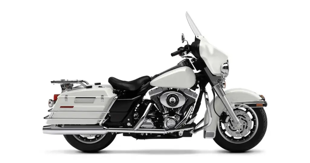 A Police model variation of the Street Glide utilizing one of the best years of the Twin Cam engine